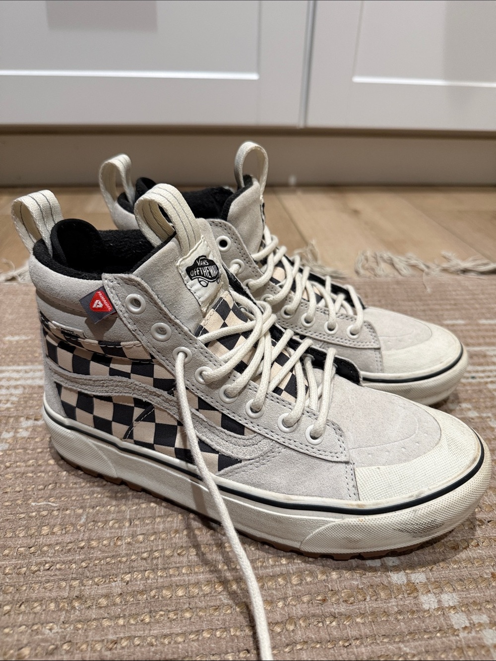 Vans MTE Checkerboard High-Top Sneakers - Cream & Black
